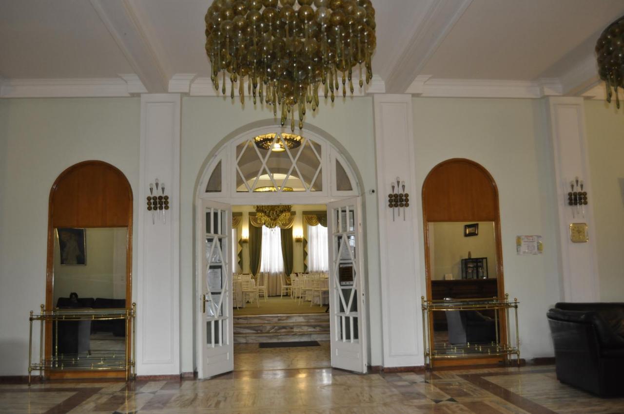 Hotel Triumf Bucharest Exterior photo